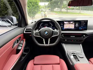 BMW 3 Series 2025 325Li M Ensemble de sport extérieur photo 4 BMW 3 Series 2025 325Li M Ensemble de sport extérieur photo 4