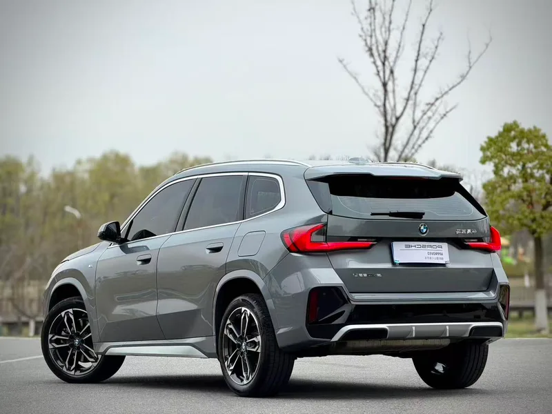 BMW X1 2023 sDrive25Li M Sports suit exterior photo 4