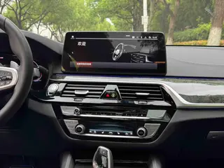 BMW 6 Series GT 2022 630i M Sports suit interior photo 11