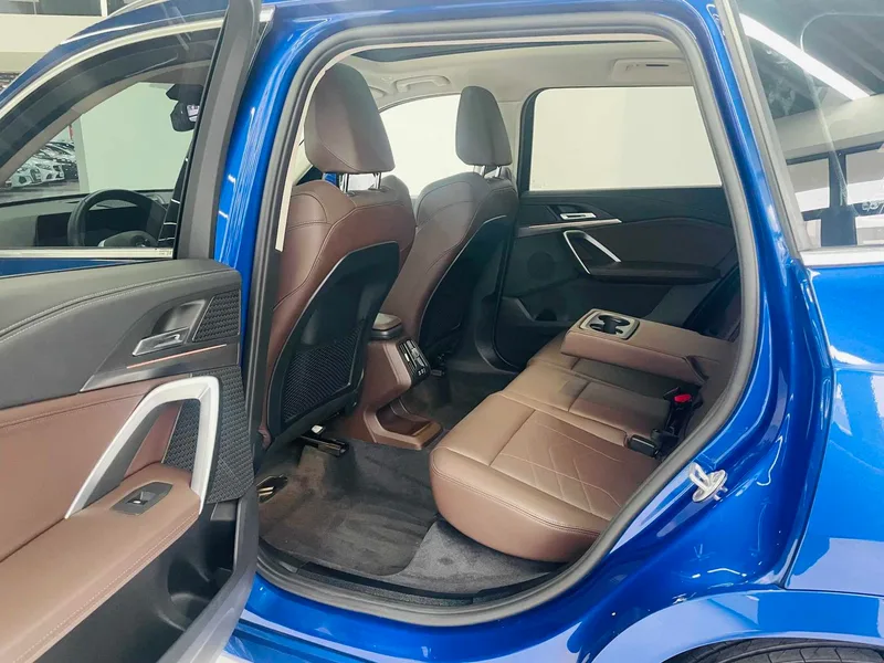 BMW X1 2023 sDrive25Li M Sports suit exterior photo 9