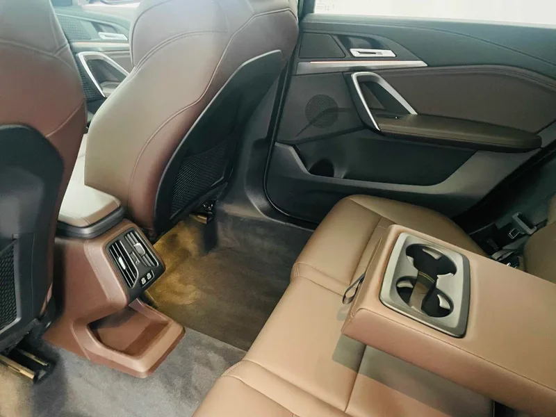 BMW X1 2023 sDrive25Li M Sports suit interior photo 11