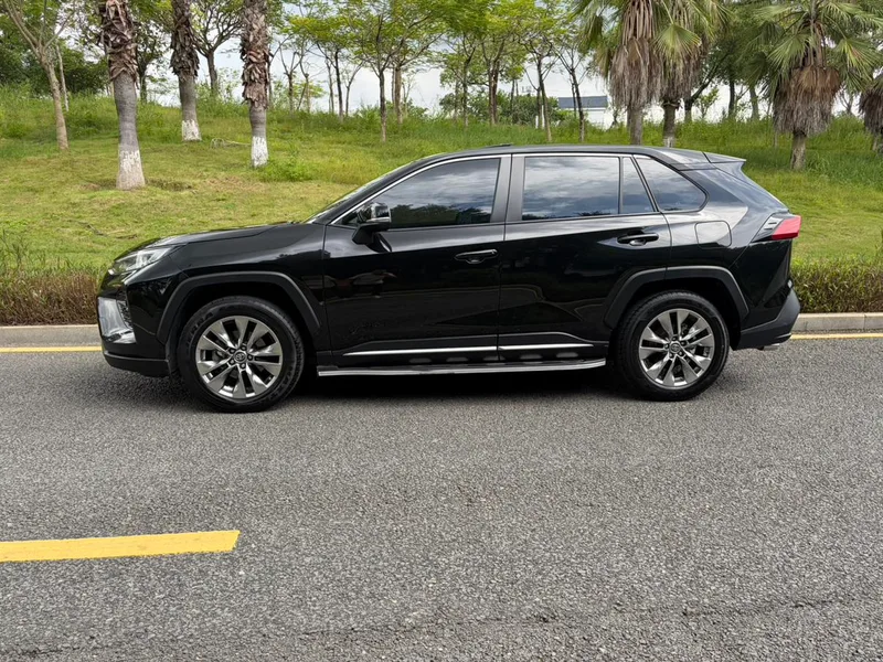 Toyota Wildlander 2022 2.0L Versión de lujo de tracción en dos ruedas exterior foto 5