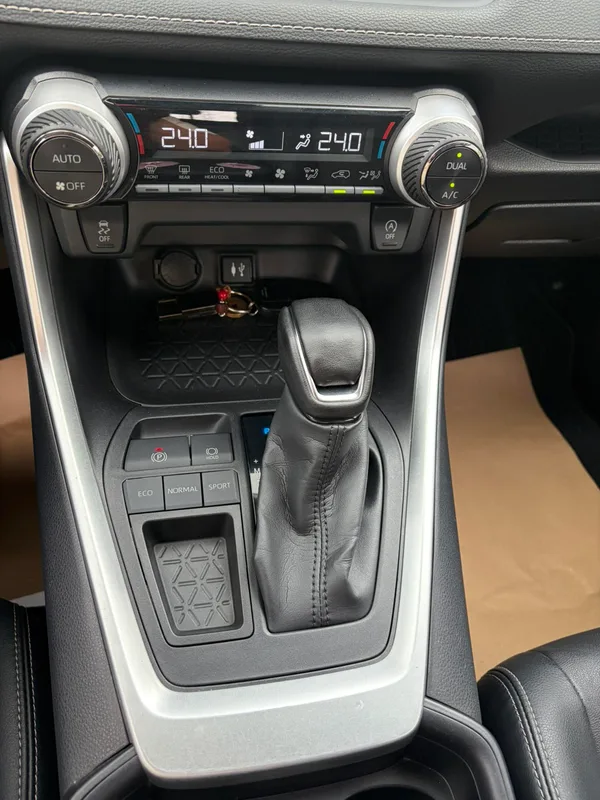 Toyota Wildlander 2022 2.0L Versión de lujo de tracción en dos ruedas exterior foto 8