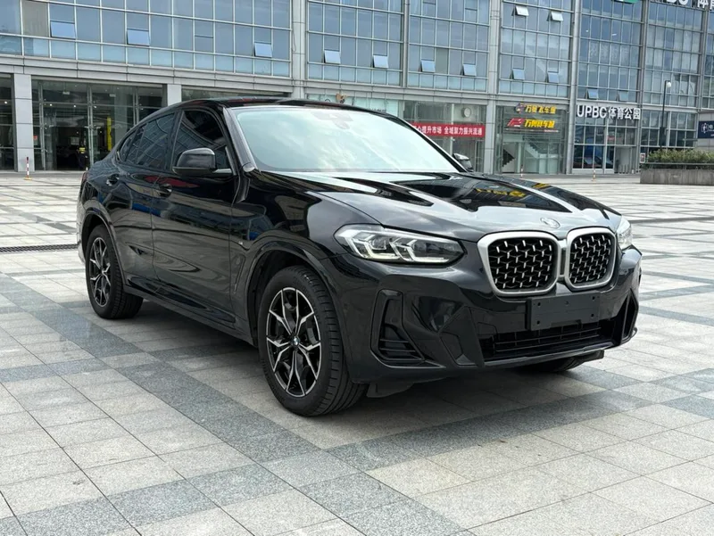 BMW X4 2022 xDrive 25i M Sports suit exterior photo 5 BMW X4 2022 xDrive 25i M Sports suit exterior photo 5