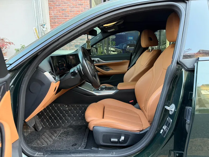 BMW 4 Series 2023 425i Gran Coupe M Set de nuit de sport extérieur photo 5
