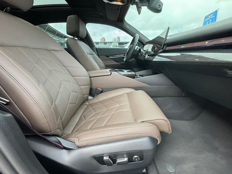 BMW 5 Series 2024 530i Premium Class M Sports suit exterior photo 7
