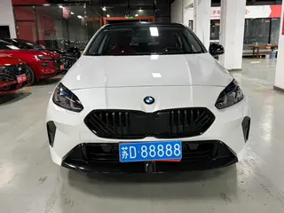 BMW 2 Series 2025 225L M Sports Night Suit interior photo 13 BMW 2 Series 2025 225L M Sports Night Suit interior photo 13