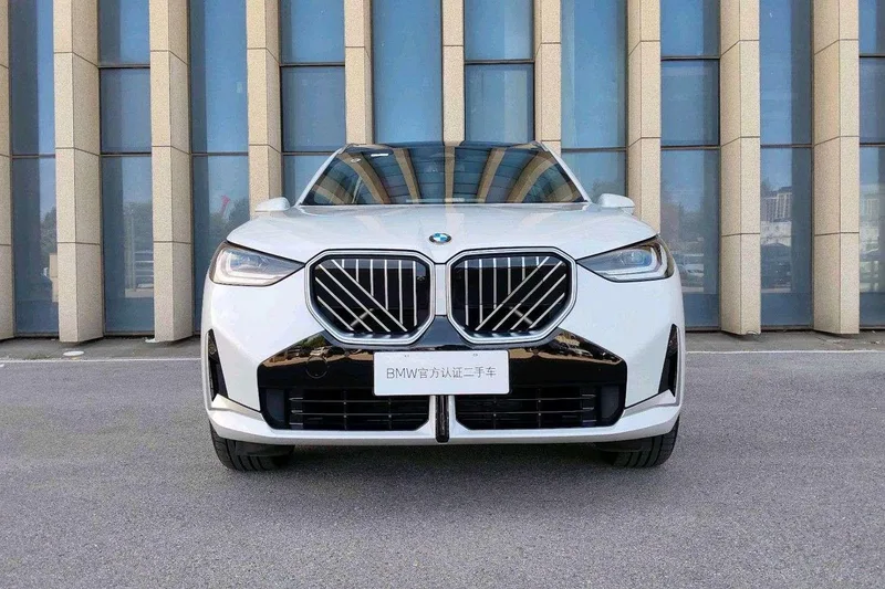 BMW X3 2025 xDrive30L Leading Type M Sports suit exterior photo 3 BMW X3 2025 xDrive30L Leading Type M Sports suit exterior photo 3