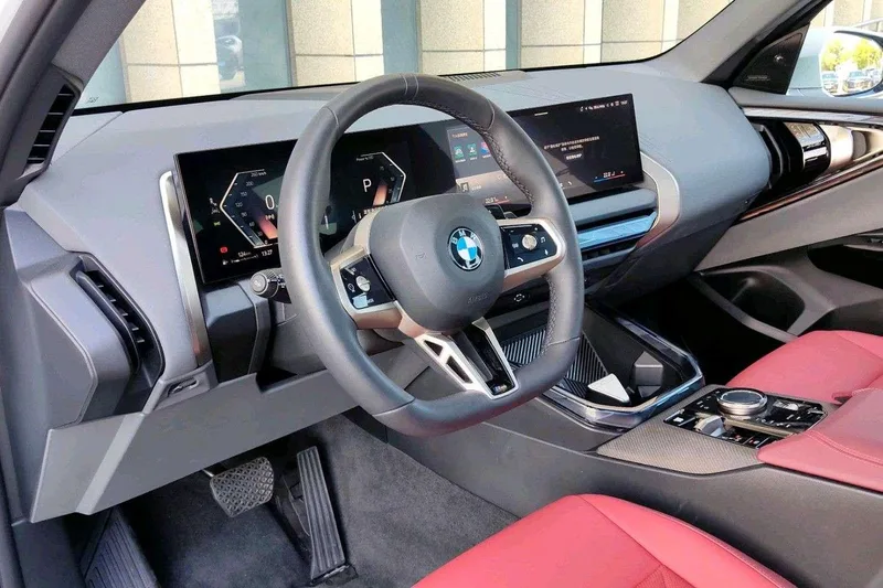 BMW X3 2025 xDrive30L Leading Type M Sports suit interior photo 7 BMW X3 2025 xDrive30L Leading Type M Sports suit interior photo 7