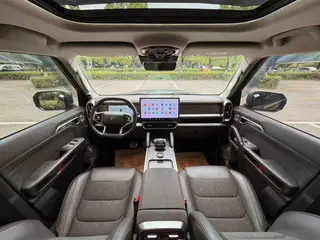 Jetour T2 2024 2.0TD Four-wheel drive Time travel PRO Entertainment Edition interior photo 12 Jetour T2 2024 2.0TD Four-wheel drive Time travel PRO Entertainment Edition interior photo 12