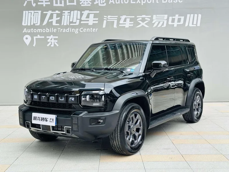 Jetour T2 2026 2.0TD XWD Discover interior foto 14 Jetour T2 2026 2.0TD XWD Discover interior foto 14