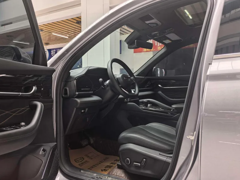 Geely Monjaro 2024 2.0TD DCT EVO Two-wheel drive Changfeng version interior photo 10 Geely Monjaro 2024 2.0TD DCT EVO Two-wheel drive Changfeng version interior photo 10