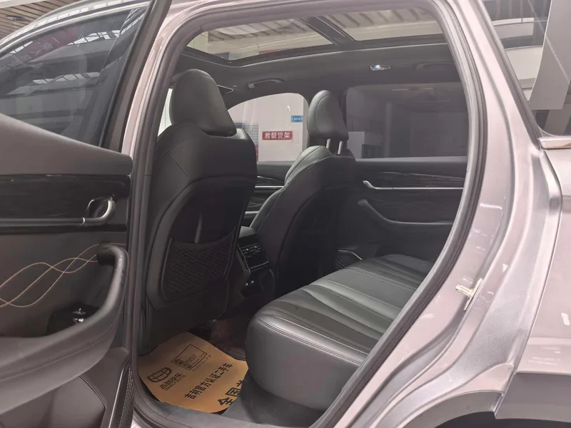 Geely Monjaro 2024 2.0TD DCT EVO Two-wheel drive Changfeng version interior photo 11 Geely Monjaro 2024 2.0TD DCT EVO Two-wheel drive Changfeng version interior photo 11