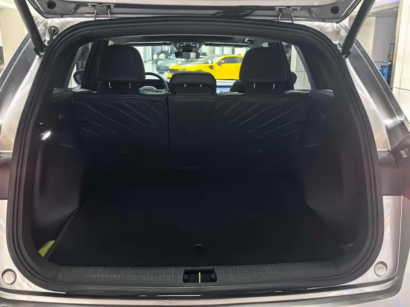 Geely Monjaro 2024 2.0TD DCT EVO Two-wheel drive Changfeng version interior photo 13 Geely Monjaro 2024 2.0TD DCT EVO Two-wheel drive Changfeng version interior photo 13