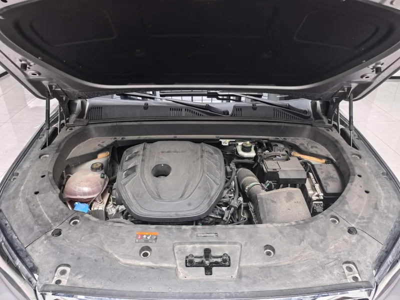 Geely Monjaro 2024 2.0TD DCT EVO Two-wheel drive Changfeng version interior photo 15 Geely Monjaro 2024 2.0TD DCT EVO Two-wheel drive Changfeng version interior photo 15