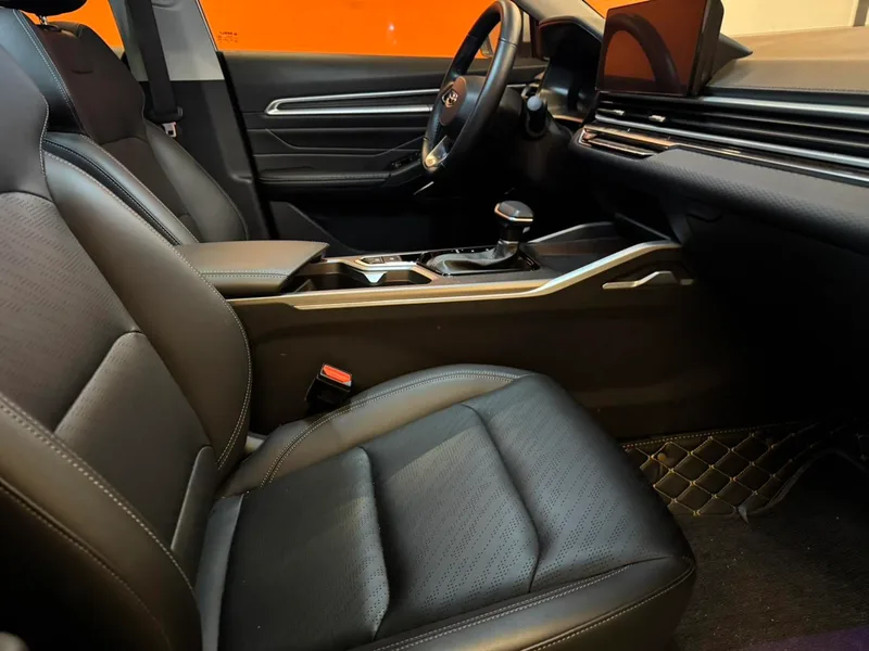 Geely Emgrand 2022 4th Gen 1.5L CVT Flagship exterior photo 6 Geely Emgrand 2022 4th Gen 1.5L CVT Flagship exterior photo 6
