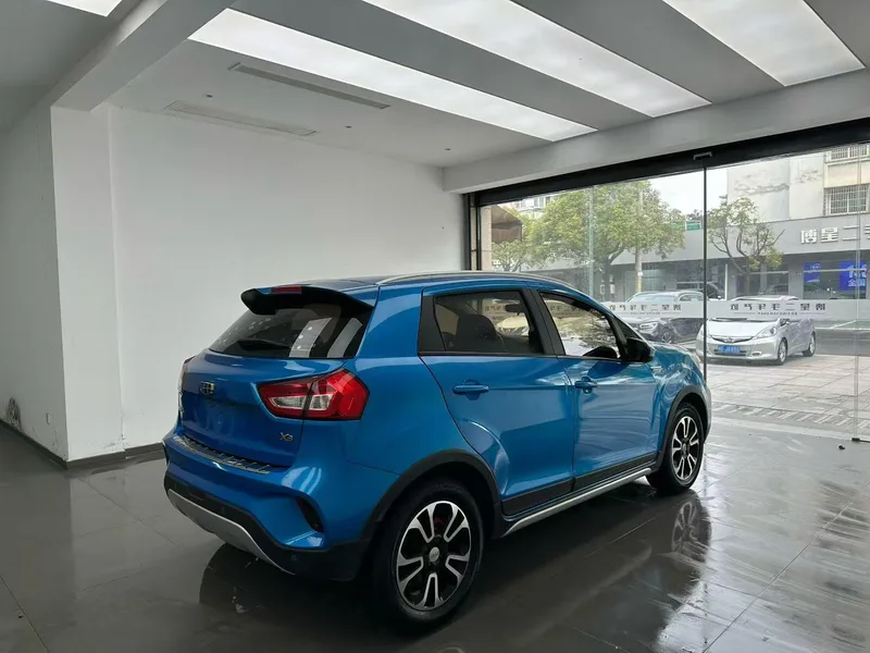 Geely Vision X3 2017 1.5L Tipo de lujo automático interior foto 9 Geely Vision X3 2017 1.5L Tipo de lujo automático interior foto 9