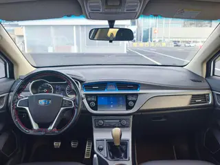 Geely Emgrand GS 2016 Elegant Edition 1.8L Manual collar type interior photo 14