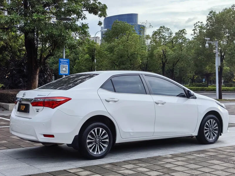 Toyota Corolla 2017 Restyling 1.2T S-CVT GL China V exterior photo 4 Toyota Corolla 2017 Restyling 1.2T S-CVT GL China V exterior photo 4