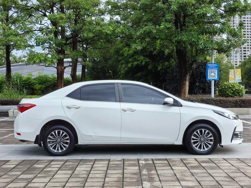 Toyota Corolla 2017 Restyling 1.2T S-CVT GL China V exterior photo 7 Toyota Corolla 2017 Restyling 1.2T S-CVT GL China V exterior photo 7
