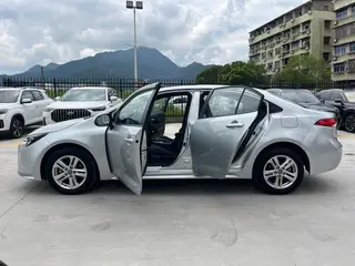Toyota Levin 2019 185T Version de luxe État VI intérieur photo 16 Toyota Levin 2019 185T Version de luxe État VI intérieur photo 16