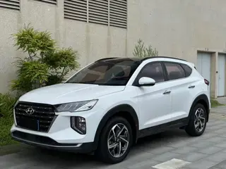 Hyundai Tucson 2020 280TGDi Versión inteligente de tracción en dos ruedas de doble embrague País VI exterior foto 1