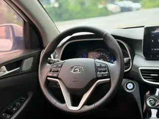 Hyundai Tucson 2020 280TGDi Versión inteligente de tracción en dos ruedas de doble embrague País VI exterior foto 5
