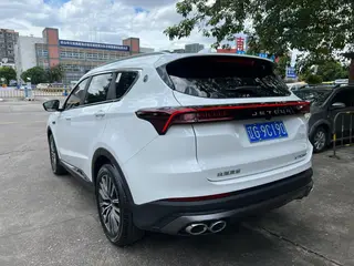 Jetour X70 PLUS 2024 Champion Edition 1.5T DCT Champion PRO 5 seat interior photo 8 Jetour X70 PLUS 2024 Champion Edition 1.5T DCT Champion PRO 5 seat interior photo 8