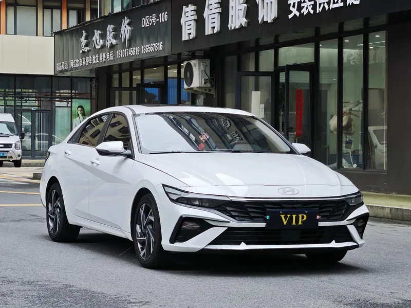 Hyundai Elantra 2023 1.5L CVT GLX Version d'élite extérieur photo 3
