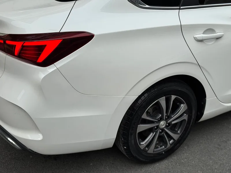 Changan Eado 2021 PLUS 1.6L GDI CVT Elite-type exterior photo 2 Changan Eado 2021 PLUS 1.6L GDI CVT Elite-type exterior photo 2