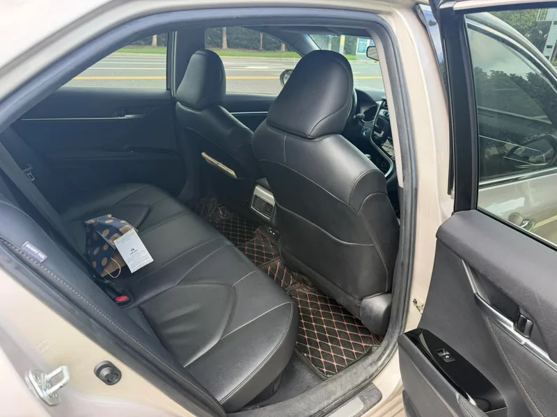 Toyota Camry 2021 Dual Power 2.5HG Luxury Edition interior photo 11 Toyota Camry 2021 Dual Power 2.5HG Luxury Edition interior photo 11