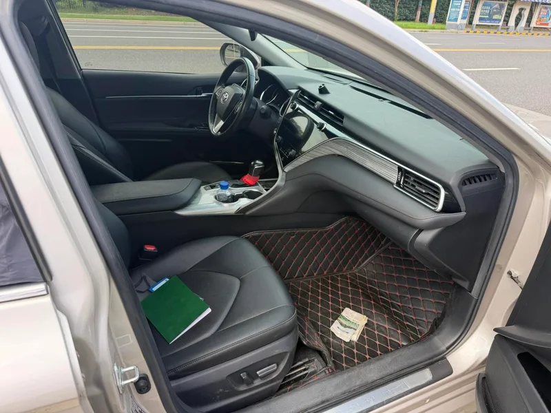 Toyota Camry 2021 Dual Power 2.5HG Luxury Edition interior photo 15 Toyota Camry 2021 Dual Power 2.5HG Luxury Edition interior photo 15