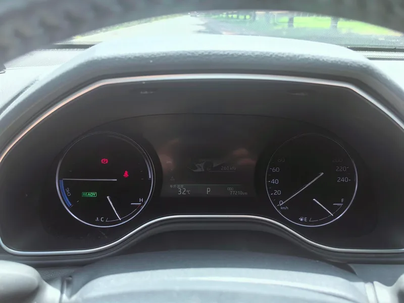 Toyota Avalon 2019 Dual Power 2.5L Luxury Edition Country VI interior photo 12