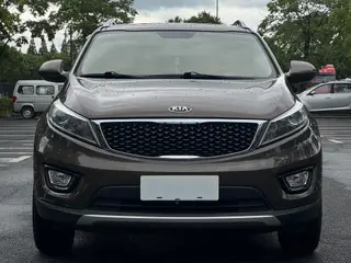 Kia Sportage 2016 2.0L Automatic two-drive version GL exterior photo 4 Kia Sportage 2016 2.0L Automatic two-drive version GL exterior photo 4