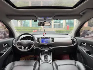 Kia Sportage 2016 2.0L Automatic two-drive version GL exterior photo 5 Kia Sportage 2016 2.0L Automatic two-drive version GL exterior photo 5
