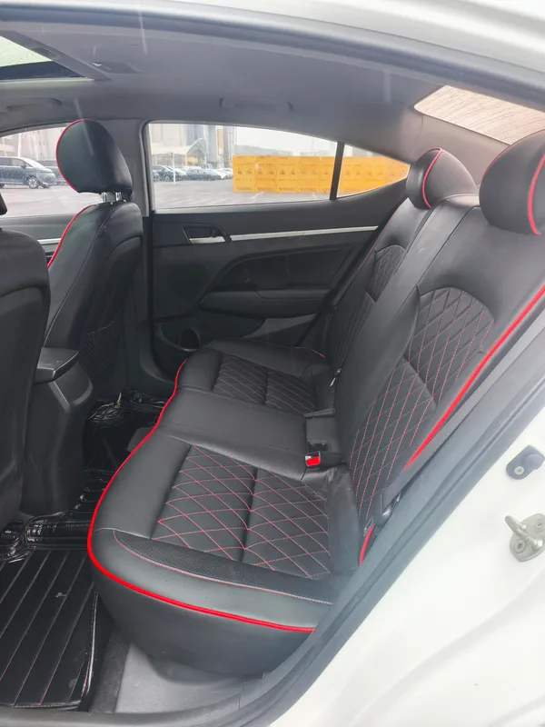 Hyundai Elantra Lingdong 2018 1.6L Automatic 15 Anniversary Special Edition interior photo 10