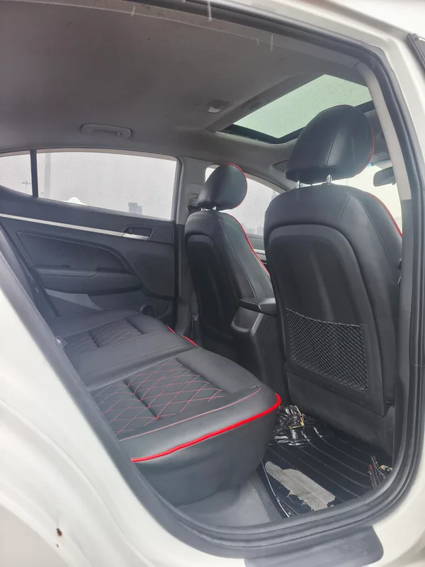 Hyundai Elantra Lingdong 2018 1.6L Automatic 15 Anniversary Special Edition interior photo 12