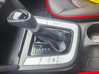 Hyundai Elantra Lingdong 2018 1.6L Automatic 15 Anniversary Special Edition interior photo 16