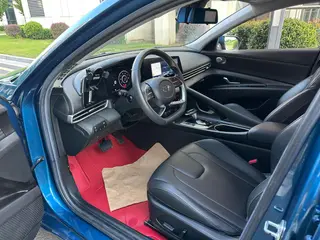 Hyundai Elantra 2021 1.5L CVT LUX Versión de lujo exterior foto 7