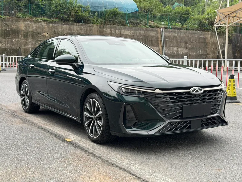 Chery Arrizo 8 2025 2.0T AT Imperial+ exterior photo 3
