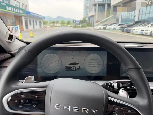 Chery Arrizo 8 2025 2.0T AT Imperial+ interior photo 10