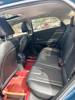 Hyundai Elantra 2021 1.5L CVT LUX Premium Edition interior photo 14 Hyundai Elantra 2021 1.5L CVT LUX Premium Edition interior photo 14