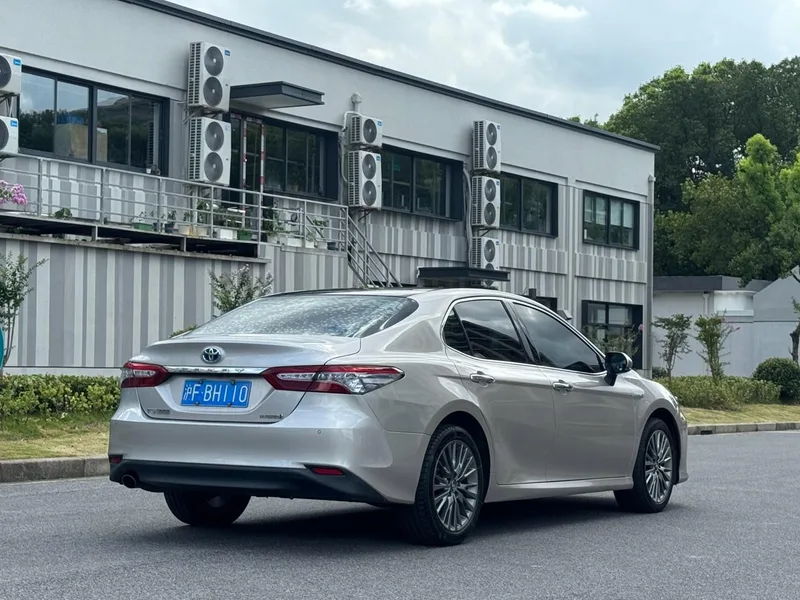 Toyota Camry 2019 Double moteur 2.5HG Version de luxe État VI extérieur photo 4 Toyota Camry 2019 Double moteur 2.5HG Version de luxe État VI extérieur photo 4