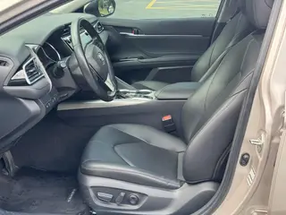 Toyota Camry 2019 Double moteur 2.5HG Version de luxe État VI intérieur photo 9 Toyota Camry 2019 Double moteur 2.5HG Version de luxe État VI intérieur photo 9