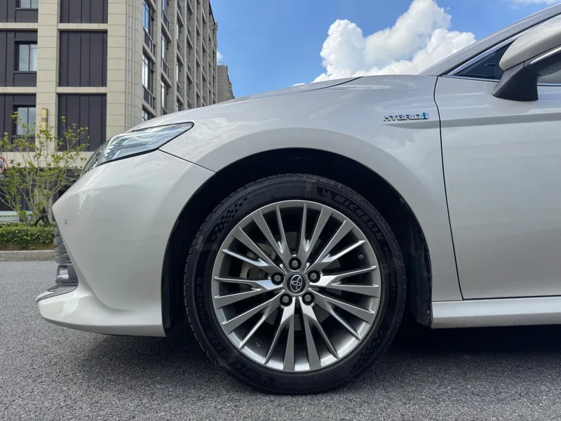 Toyota Camry 2019 Double moteur 2.5HG Version de luxe État VI intérieur photo 14 Toyota Camry 2019 Double moteur 2.5HG Version de luxe État VI intérieur photo 14