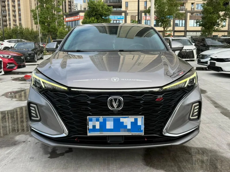 Changan Eado 2021 PLUS Blue whale NE 1.4T GDI DCT Premium Trim exterior photo 2 Changan Eado 2021 PLUS Blue whale NE 1.4T GDI DCT Premium Trim exterior photo 2