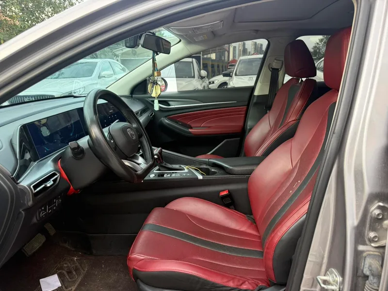 Changan Eado 2021 PLUS Blue whale NE 1.4T GDI DCT Premium Trim exterior photo 4 Changan Eado 2021 PLUS Blue whale NE 1.4T GDI DCT Premium Trim exterior photo 4