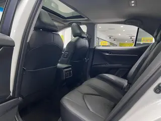 Toyota Camry 2019 2.0G Luxury Edition Country VI interior photo 16 Toyota Camry 2019 2.0G Luxury Edition Country VI interior photo 16