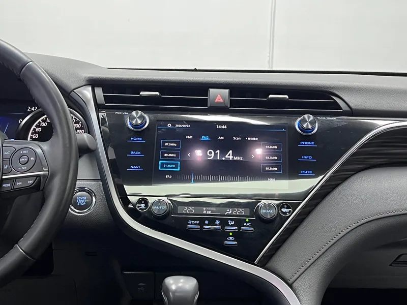 Toyota Camry 2019 2.0G Luxury Edition Country VI interior photo 20 Toyota Camry 2019 2.0G Luxury Edition Country VI interior photo 20