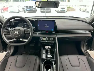 Hyundai Elantra 2023 1.5L CVT GLX Versión de élite exterior foto 5